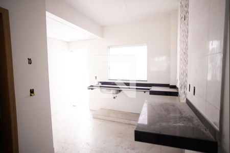 Cozinha  de casa à venda com 2 quartos, 83m² em Céu Azul, Belo Horizonte