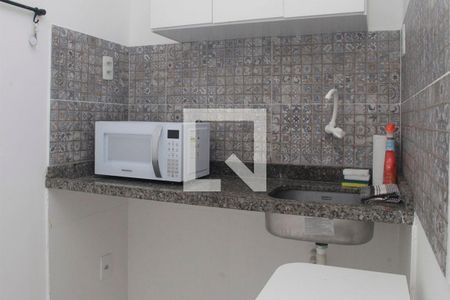 Studio - Cozinha de kitnet/studio para alugar com 1 quarto, 24m² em Centro Histórico, Porto Alegre