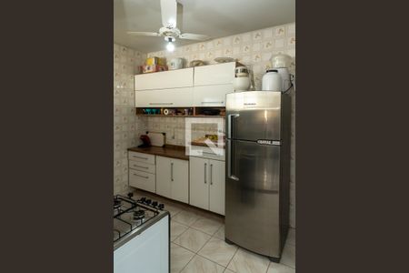 Apartamento para alugar com 70m², 2 quartos e 2 vagasCozinha - Armários