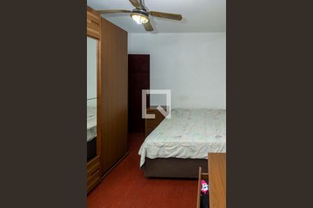 Apartamento para alugar com 70m², 2 quartos e 2 vagasQuarto 1 - Armários