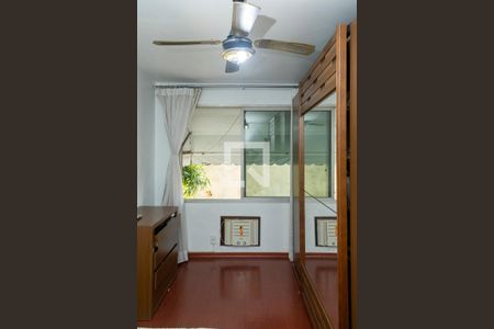 Apartamento para alugar com 70m², 2 quartos e 2 vagasQuarto 1 - Armários