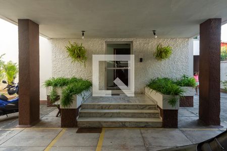 Apartamento para alugar com 70m², 2 quartos e 2 vagasÁrea comum - Portaria