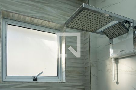 Apartamento para alugar com 70m², 2 quartos e 2 vagasBanheiro social