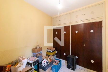 Casa à venda com 482m², 3 quartos e 5 vagasQuarto de apoio