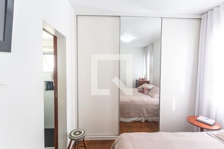 Armário da Suíte de apartamento à venda com 4 quartos, 140m² em São Jorge, Belo Horizonte