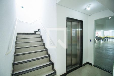 Apartamento para alugar com 65m², 2 quartos e 2 vagas Apartamento para alugar com 65m², 2 quartos e 2 vagasHall de entrada