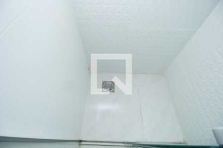 Apartamento para alugar com 65m², 2 quartos e 2 vagas Apartamento para alugar com 65m², 2 quartos e 2 vagasBanheiro da Suíte 1