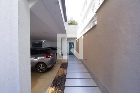 Apartamento para alugar com 65m², 2 quartos e 2 vagas Apartamento para alugar com 65m², 2 quartos e 2 vagasEntrada