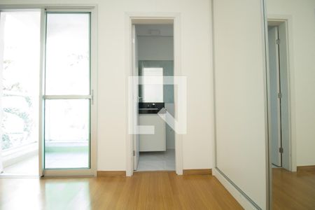 Apartamento para alugar com 65m², 2 quartos e 2 vagas Apartamento para alugar com 65m², 2 quartos e 2 vagasBanheiro da Suíte 2