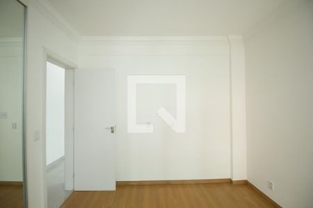 Apartamento para alugar com 65m², 2 quartos e 2 vagas Apartamento para alugar com 65m², 2 quartos e 2 vagasSuíte 2