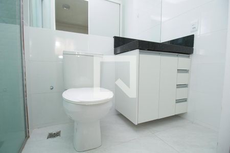 Apartamento para alugar com 65m², 2 quartos e 2 vagas Apartamento para alugar com 65m², 2 quartos e 2 vagasBanheiro da Suíte 1