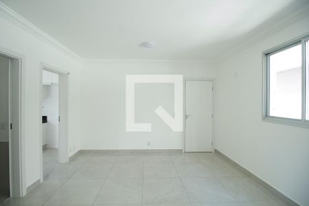 Apartamento para alugar com 65m², 2 quartos e 2 vagas Apartamento para alugar com 65m², 2 quartos e 2 vagasSala