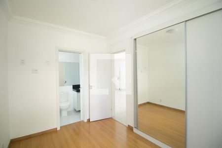 Suíte 1 de apartamento para alugar com 2 quartos, 65m² em Carmo, Belo Horizonte