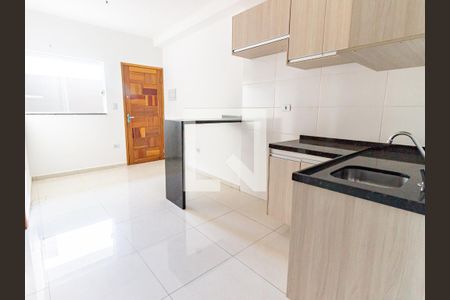 Sala/Cozinha de apartamento à venda com 2 quartos, 40m² em Vila Bertioga, São Paulo