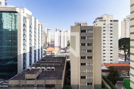 Vista da Sala de apartamento para alugar com 3 quartos, 120m² em Vila Uberabinha, São Paulo