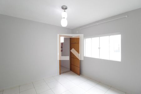 Sala de casa para alugar com 3 quartos, 65m² em Aclimação, Uberlândia