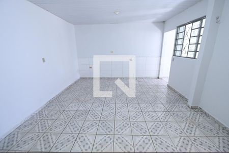 Sala de casa para alugar com 2 quartos, 80m² em Jardim Maria Inês, Aparecida de Goiânia