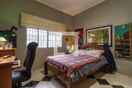 Casa à venda com 356m², 7 quartos e 3 vagasQuarto 2