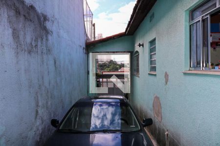 Casa à venda com 240m², 2 quartos e 5 vagas Casa à venda com 240m², 2 quartos e 5 vagasGaragem