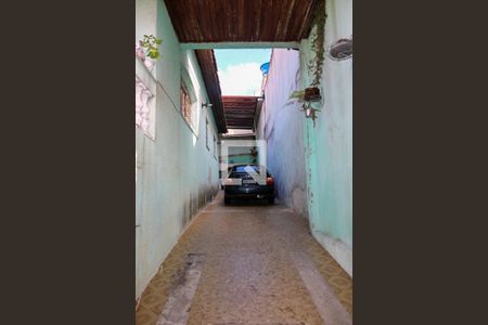 Casa à venda com 240m², 2 quartos e 5 vagas Casa à venda com 240m², 2 quartos e 5 vagasGaragem