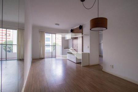 Sala de apartamento à venda com 2 quartos, 69m² em Vila Olímpia, São Paulo