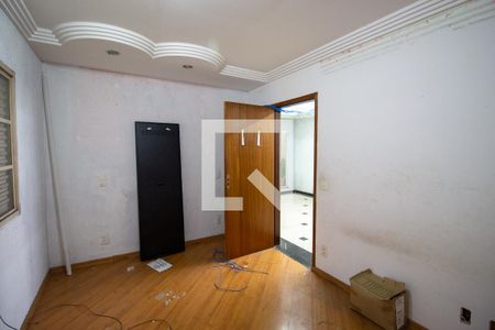 Quarto 1 de casa para alugar com 4 quartos, 100m² em Itaquera, São Paulo