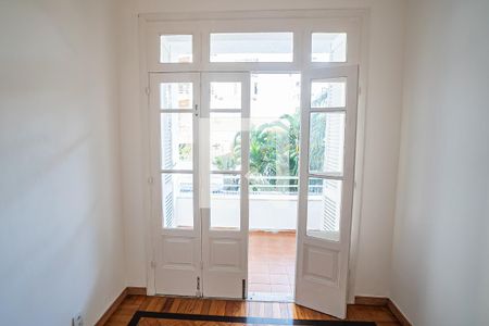 Quarto 1 - Varanda de apartamento para alugar com 3 quartos, 81m² em Laranjeiras, Rio de Janeiro