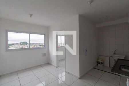 Sala e Cozinha Integrada de apartamento para alugar com 2 quartos, 33m² em Vila Pierina, São Paulo