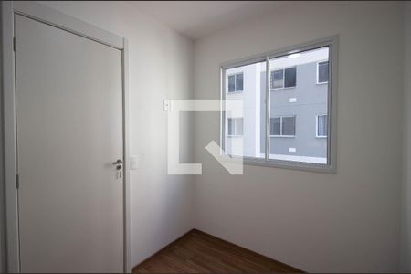 Quarto 2 de apartamento para alugar com 2 quartos, 46m² em Guaianazes, São Paulo