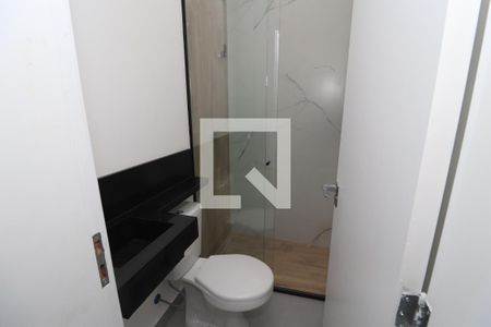 Casa à venda com 135m², 3 quartos e 2 vagasBanheiro da Suíte 2