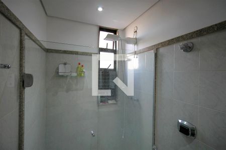 Apartamento à venda com 189m², 3 quartos e 2 vagasBanheiro da Suíte