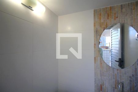 Apartamento à venda com 189m², 3 quartos e 2 vagasLavabo da Varanda