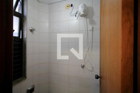 Apartamento à venda com 189m², 3 quartos e 2 vagasBanheiro de serviço