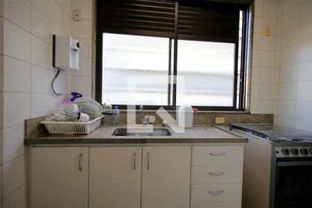 Apartamento à venda com 189m², 3 quartos e 2 vagasCozinha