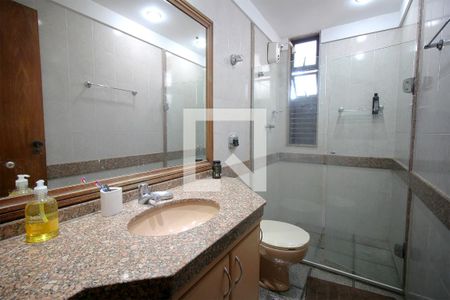 Apartamento à venda com 189m², 3 quartos e 2 vagasBanheiro