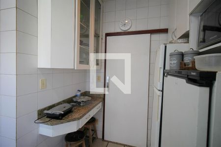 Apartamento à venda com 189m², 3 quartos e 2 vagasCozinha