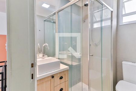 Apartamento à venda com 70m², 2 quartos e 2 vagas Apartamento à venda com 70m², 2 quartos e 2 vagasBanheiro Social