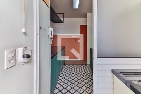 Apartamento à venda com 70m², 2 quartos e 2 vagas Apartamento à venda com 70m², 2 quartos e 2 vagasCozinha e Área de Serviço