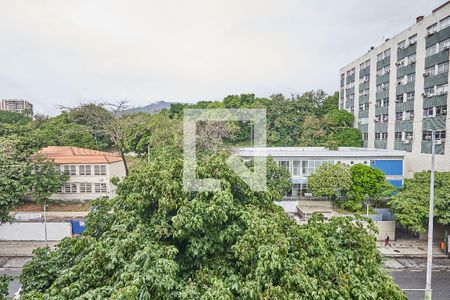 Sala Vista de apartamento para alugar com 4 quartos, 110m² em Vila Isabel, Rio de Janeiro