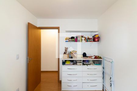 Quarto 1 de apartamento para alugar com 2 quartos, 48m² em Inhoaíba, Rio de Janeiro
