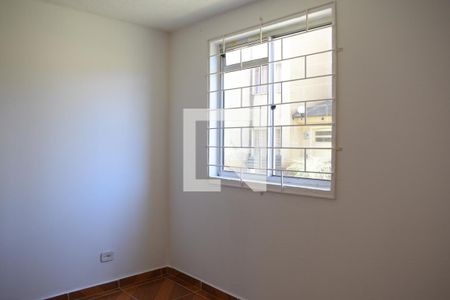 Quarto 1 de apartamento para alugar com 2 quartos, 42m² em Ganchinho, Curitiba