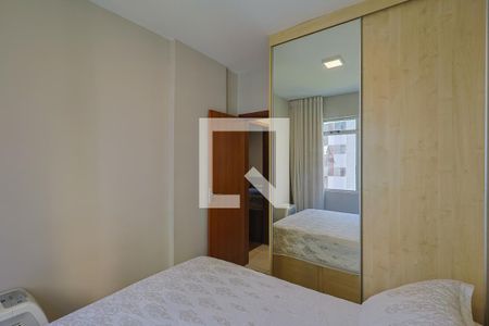 Quarto 1 de apartamento à venda com 2 quartos, 60m² em Centro, Belo Horizonte