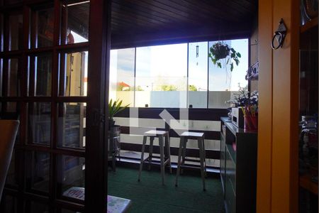Sala - Varanda de apartamento para alugar com 1 quarto, 54m² em Jardim Itu, Porto Alegre