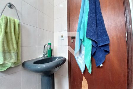 Casa para alugar com 170m², 3 quartos e 2 vagasBanheiro