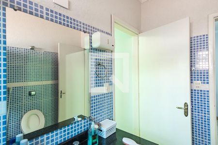 Casa à venda com 360m², 7 quartos e 3 vagasBanheiro da Suíte 3 e 4 (suíte americana)