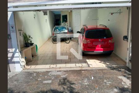 Casa à venda com 117m², 3 quartos e 3 vagas Casa à venda com 117m², 3 quartos e 3 vagasGaragem