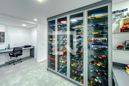 Apartamento à venda com 165m², 3 quartos e 3 vagasEscritório