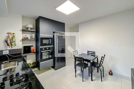 Apartamento à venda com 165m², 3 quartos e 3 vagasCozinha