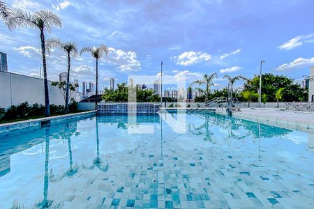 Apartamento à venda com 165m², 3 quartos e 3 vagasÁrea comum - Piscina