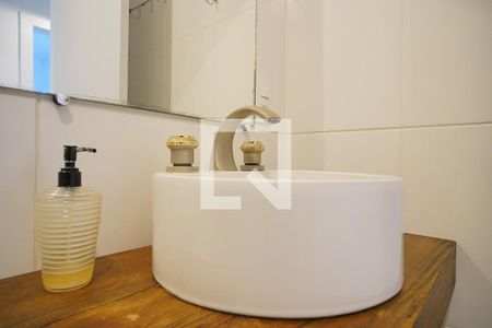 Apartamento para alugar com 115m², 4 quartos e 2 vagasBanheiro corredor